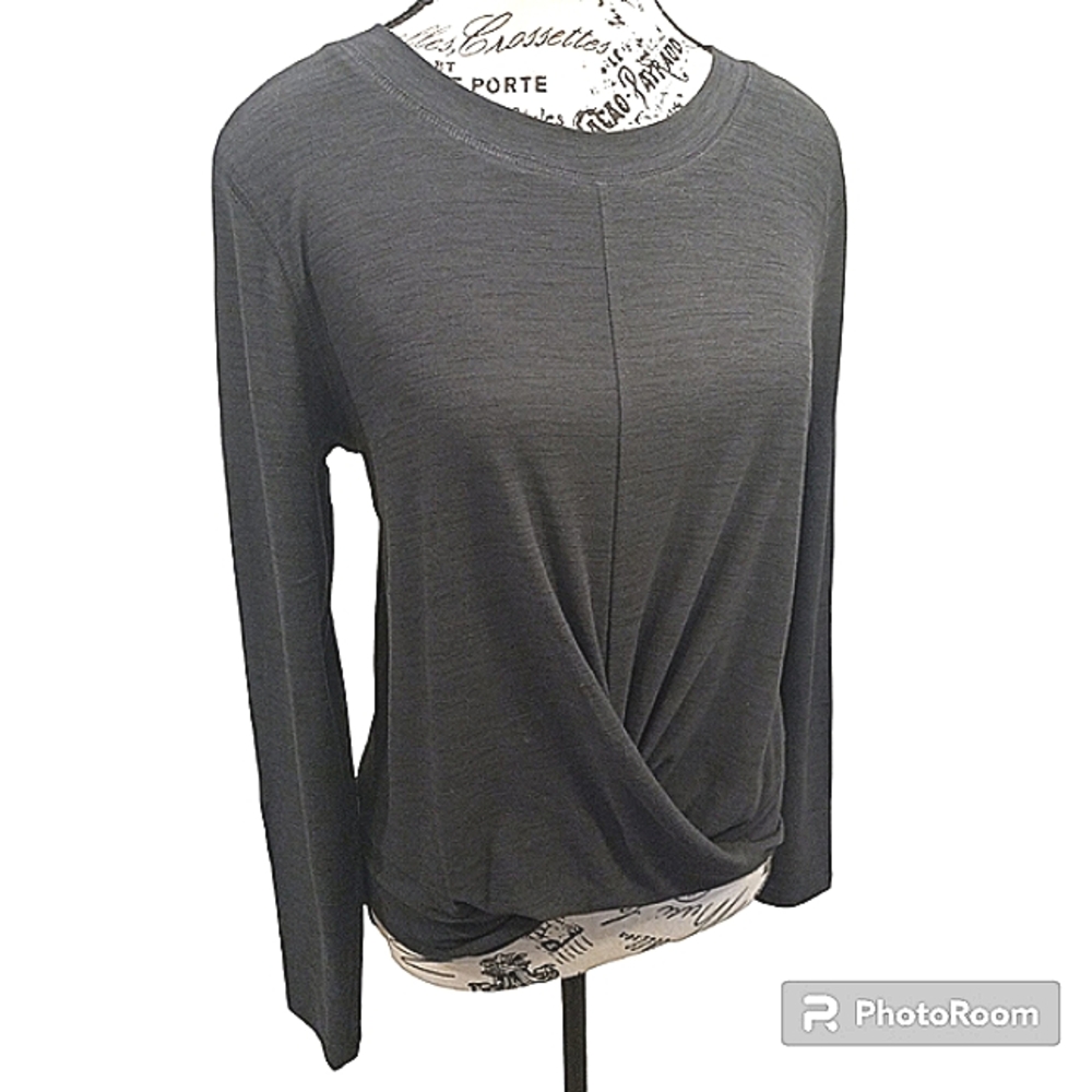 Old Navy Women M Long Sleeve Breathe Sub-Knit T-Shirt Top Crewneck Relaxed Boho